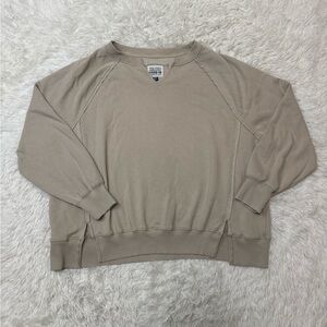 American Eagle Tan Crewneck American Eagle Long Sleeve Crewneck